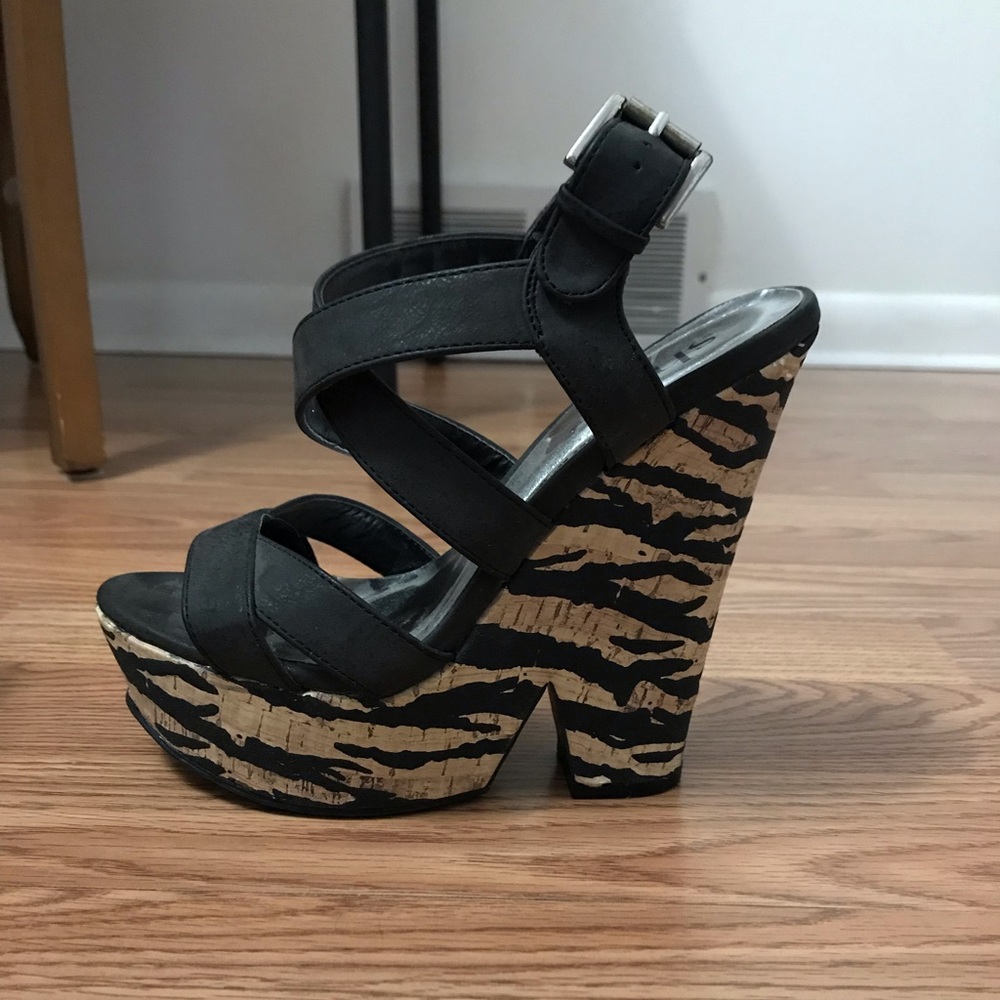 Shi zebra wedge